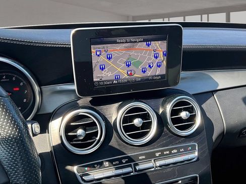 Used 2018 Mercedes-Benz C 300 4MATIC Sedan image 6