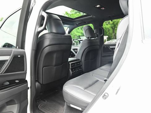 Used 2023 Lexus LX 600 F Sport w/ Accessory Package (Z1) AWD/4WD image 30