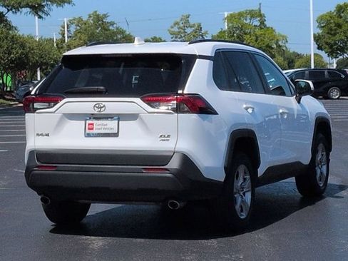 Certified 2025 Toyota RAV4 XLE AWD/4WD image 5