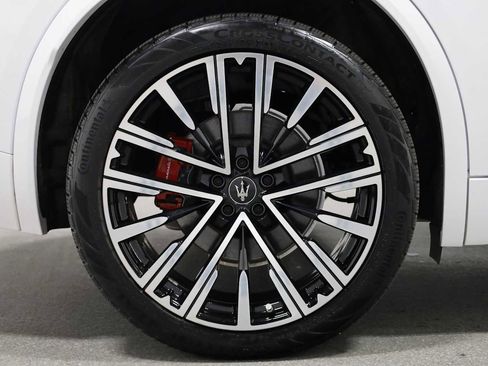 Used 2023 Maserati Grecale Modena image 38