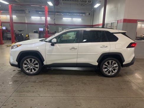 Used 2021 Toyota RAV4 Limited w/ Limited Grade Weather Package image 8