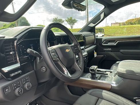 New 2026 Chevrolet Silverado 1500 High Country image 11