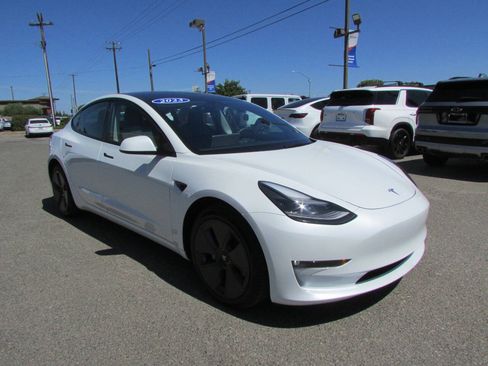 Used 2023 Tesla Model 3 Long Range AWD/4WD image 2