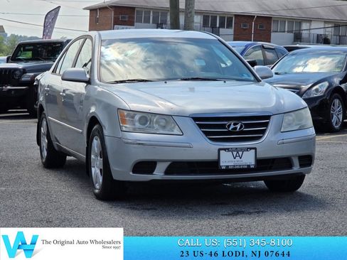 Used 2009 Hyundai Sonata GLS FWD image 1