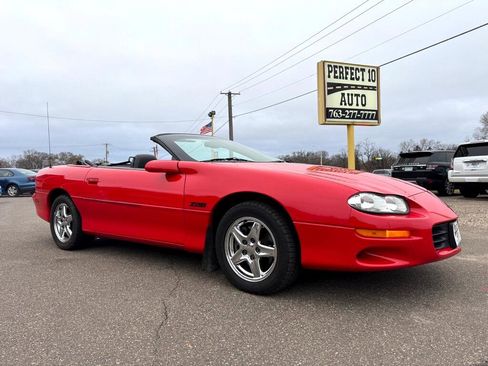 Used 1998 Chevrolet Camaro Z28 image 2