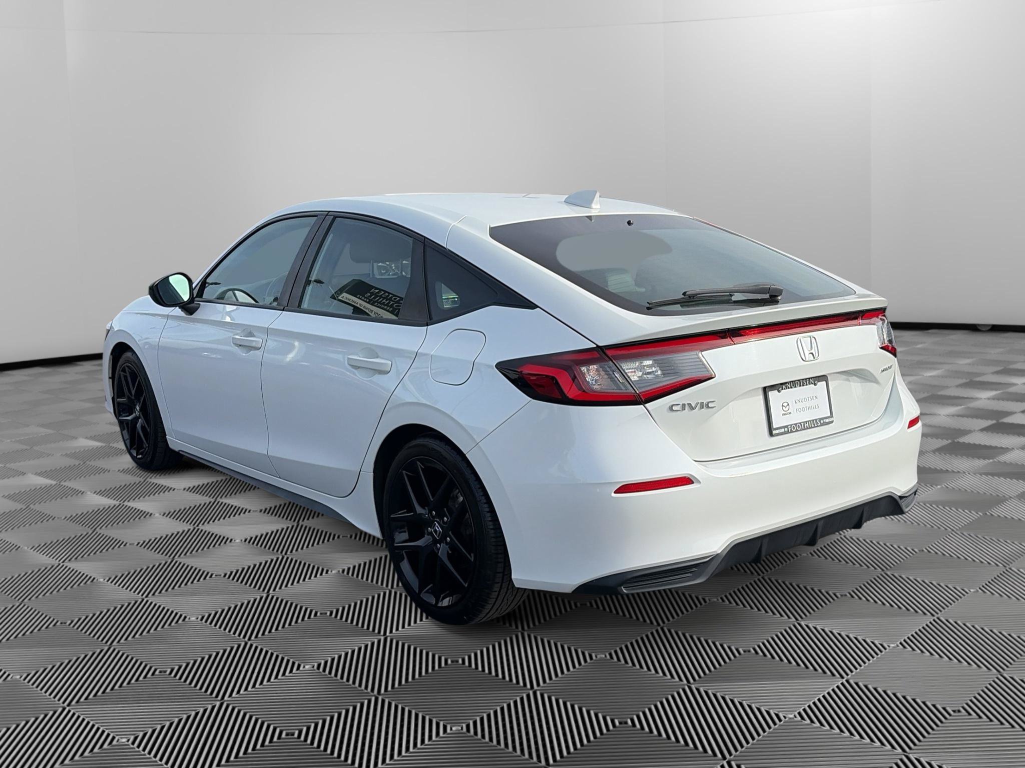 Used 2022 Honda Civic Sport image 5