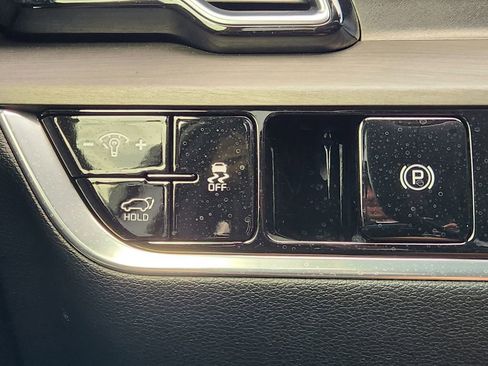 Certified 2025 Kia Sportage X-Pro AWD/4WD image 21