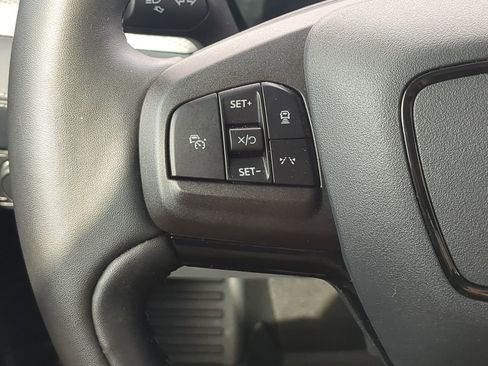 Used 2021 Ford Mustang Mach-E Select image 22