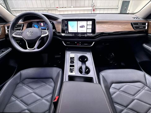 New 2026 Volkswagen Atlas SE AWD/4WD image 5