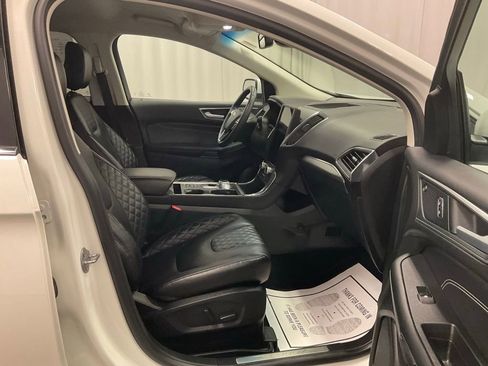 Used 2024 Ford Edge Titanium w/ Equipment Group 301A image 30