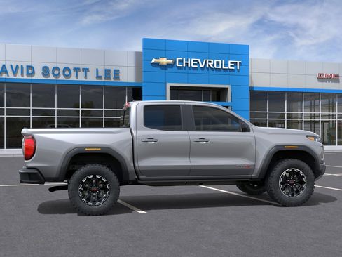 New 2026 GMC Canyon AT4 w/ AT4 Premium Package AWD/4WD image 5