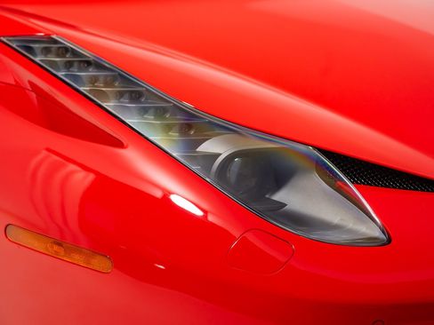 Used 2011 Ferrari 458 Italia Coupe RWD image 42