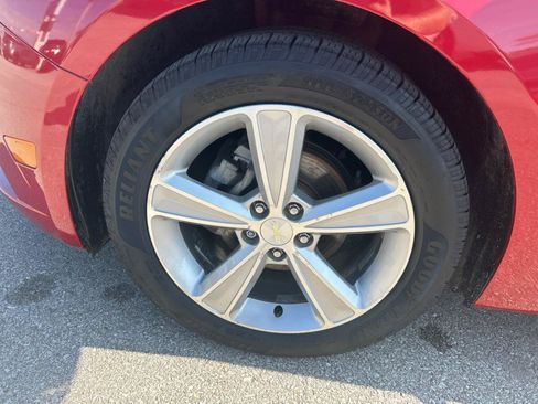 Used 2014 Chevrolet Cruze LT FWD image 11