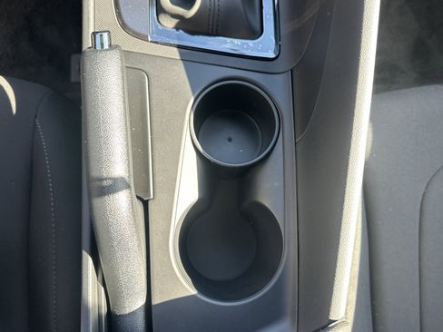 New 2026 Hyundai Elantra Sport FWD image 22