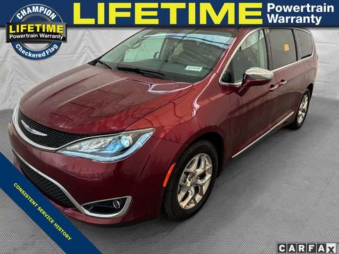 Used 2019 Chrysler Pacifica Limited FWD image 1