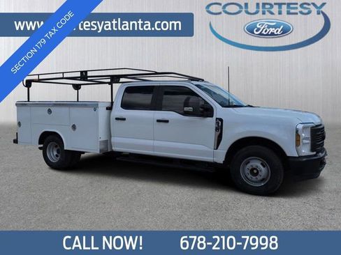 New 2026 Ford F350 XL image 1