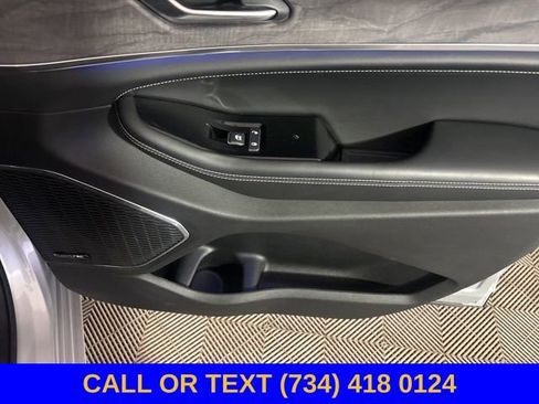 Used 2023 Jeep Grand Cherokee L Overland AWD/4WD image 30