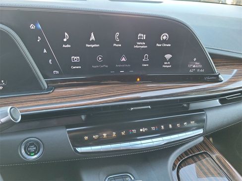 Certified 2023 Cadillac Escalade Premium Luxury w/ Performance Package image 13