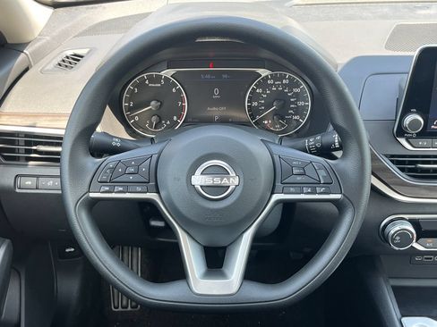 New 2026 Nissan Altima 2.5 SV AWD/4WD image 20