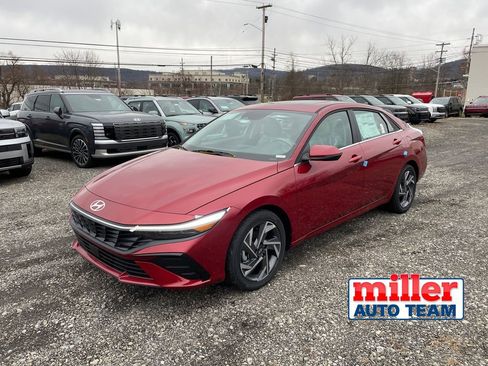 New 2026 Hyundai Elantra Limited image 1