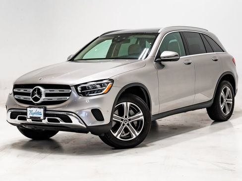 Used 2022 Mercedes-Benz GLC 300 4MATIC image 1