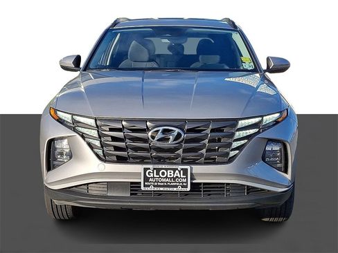 Used 2023 Hyundai Tucson SEL image 2