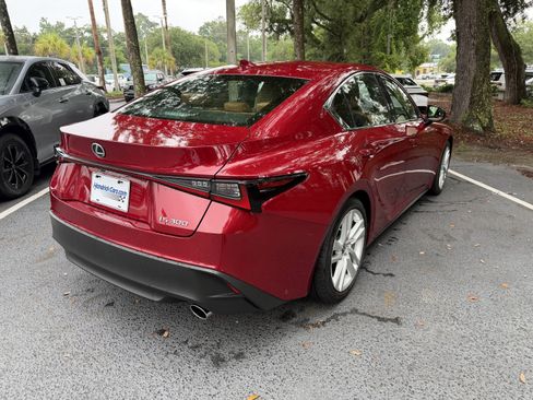 Used 2024 Lexus IS 300 w/ Comfort Package RWD image 9