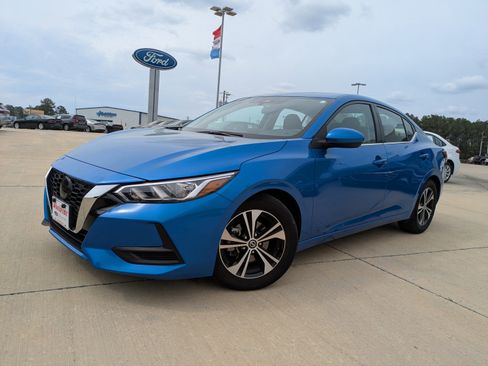 Used 2023 Nissan Sentra SV image 4