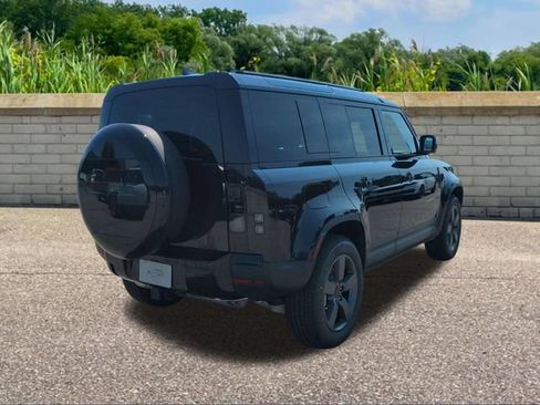 New 2026 Land Rover Defender 110 S AWD/4WD image 4