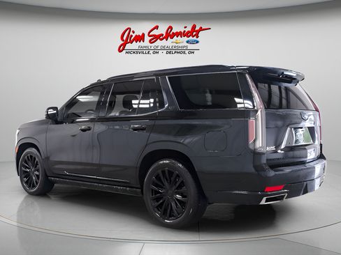 Used 2022 Cadillac Escalade Premium Luxury w/ Touring Package AWD/4WD image 4