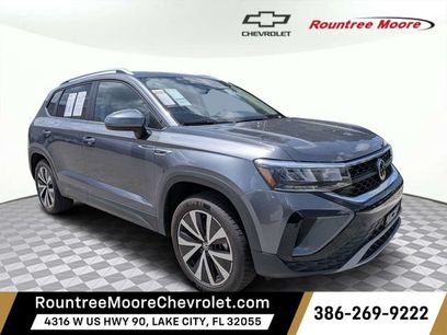 Used 2022 Volkswagen Taos SE w/ IQ.Drive SE Package