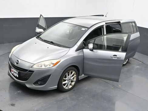 Used 2014 MAZDA MAZDA5 Touring image 40