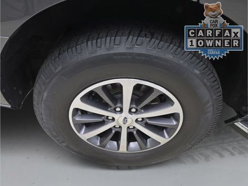 Used 2021 Ford Expedition XLT AWD/4WD image 17
