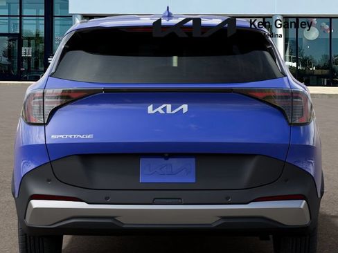New 2026 Kia Sportage EX FWD image 13