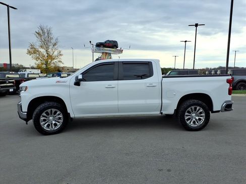 Used 2021 Chevrolet Silverado 1500 LT w/ Z71 Off-Road Package image 6
