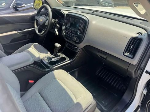 Used 2018 Chevrolet Colorado W/T RWD image 8