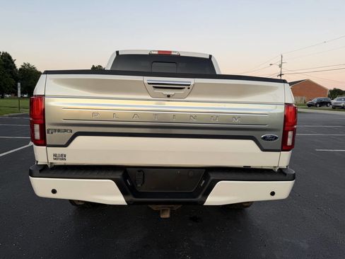 Used 2019 Ford F150 Platinum w/ Equipment Group 701A Luxury AWD/4WD image 5