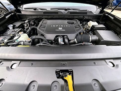 New 2026 INFINITI QX80 Autograph w/ Premium Cargo Package image 11