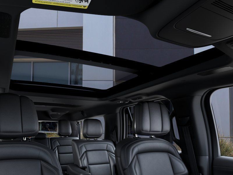 New 2027 Lincoln Navigator L Reserve w/ Jet Appearance Package AWD/4WD image 21