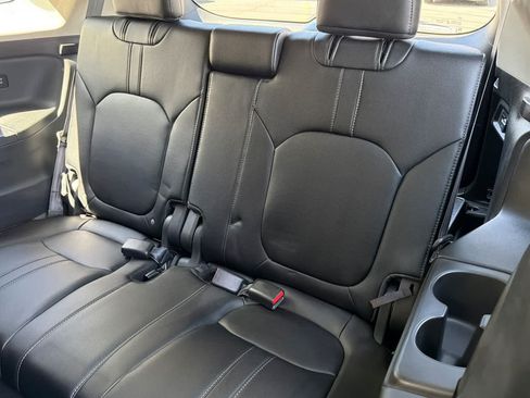 New 2026 Honda Pilot Touring image 17