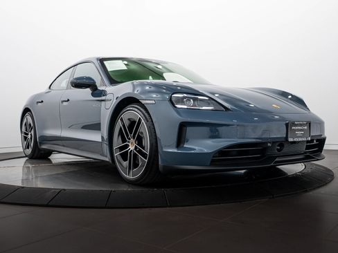 Certified 2026 Porsche Taycan AWD/4WD image 9