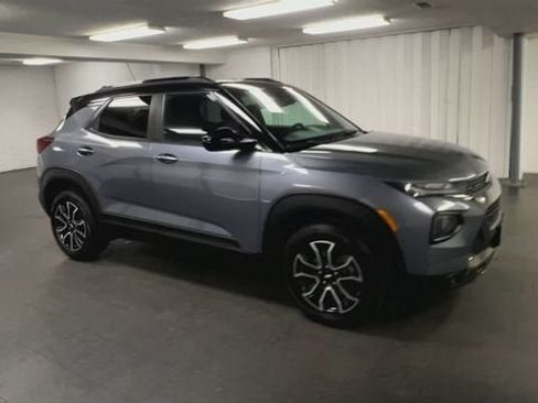Used 2022 Chevrolet TrailBlazer ACTIV AWD/4WD image 2