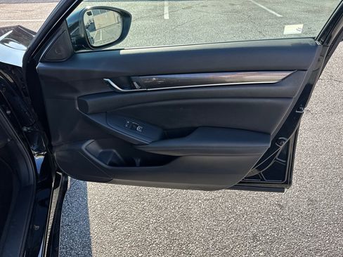 Used 2022 Honda Accord Sport Special Edition image 14