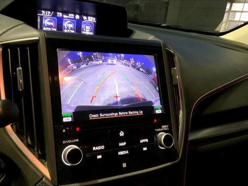 Used 2020 Subaru Crosstrek 2.0i Limited w/ Moonroof Package w/Navigation image 28