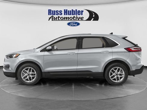 Used 2024 Ford Edge SEL AWD/4WD image 3