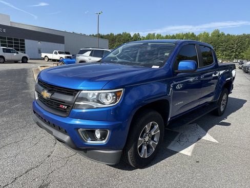 Used 2018 Chevrolet Colorado Z71 RWD image 3