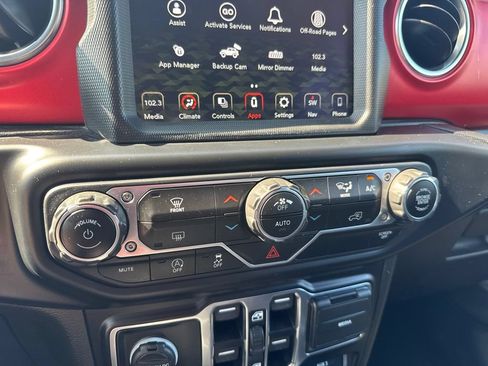 Used 2021 Jeep Wrangler Unlimited Rubicon AWD/4WD image 20