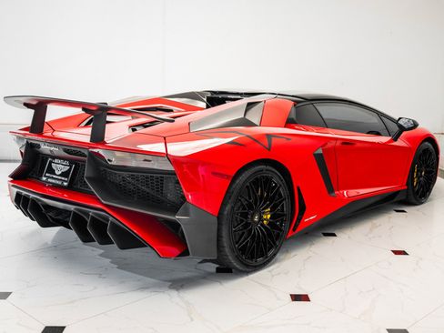 Used 2016 Lamborghini Aventador LP 750-4 Superveloce image 42