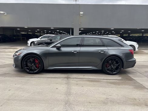 New 2026 Audi RS 6 performance image 9