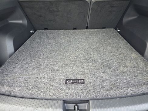 Used 2023 Volkswagen Atlas Cross Sport SE w/ Panoramic Sunroof Package image 23